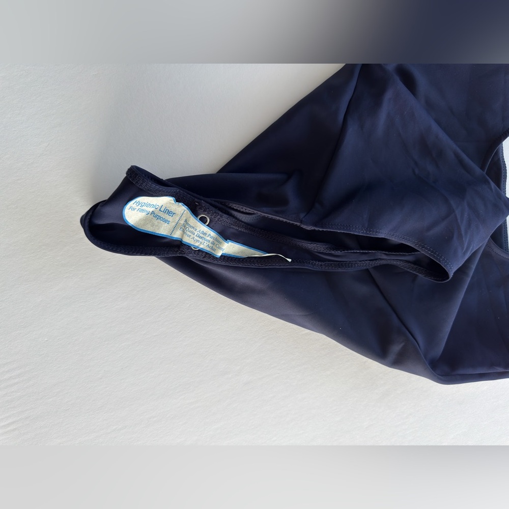 Good American Scuba Swimsuit, New With Tags - Picture 10 of 11